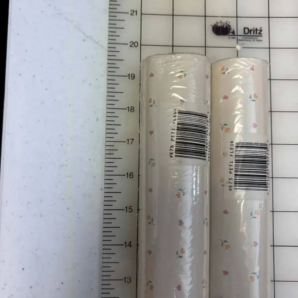 NWT Con-Tact Peti Fleur Self-Adhesive Plastic Covering Rolls Lot of 2 - New